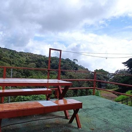 Monteverde Monkey Hostel Eksteriør bilde